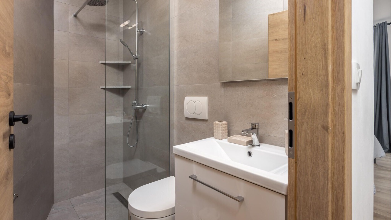 Photo of Bathroom in Brsec