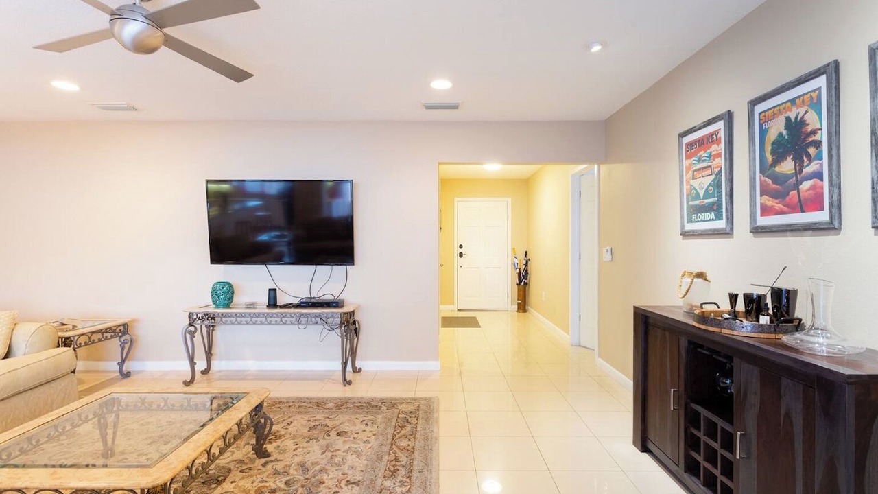 Photo of Livingroom in Siesta Key Village
