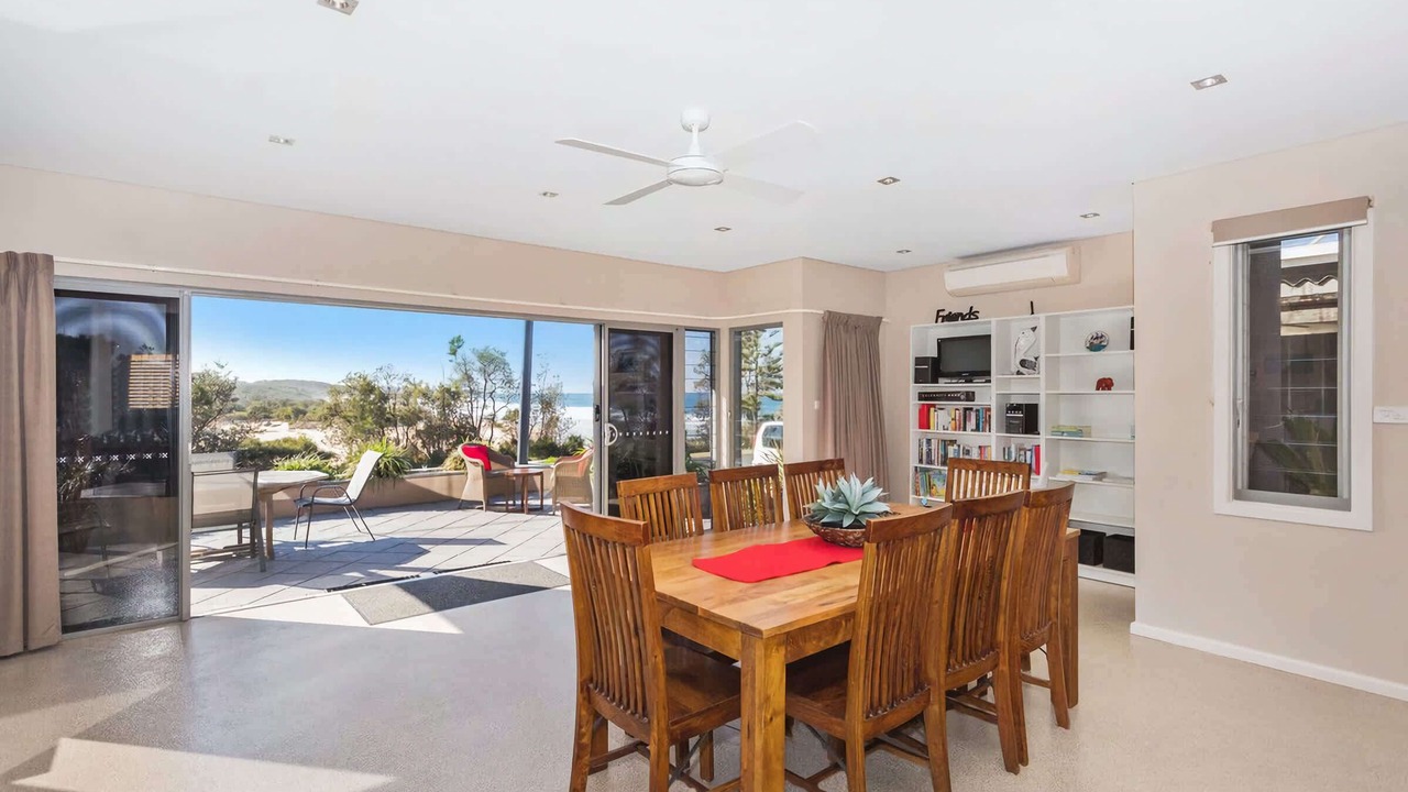 Photo of Others in Dolphin Point