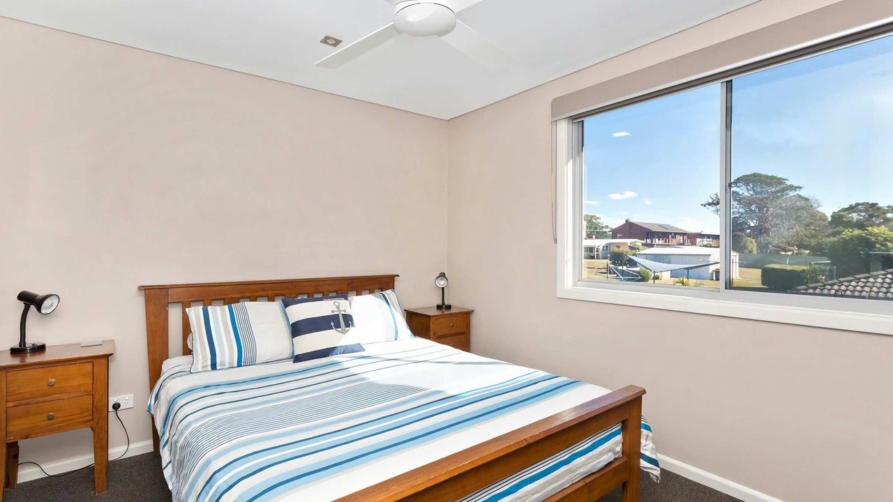 Photo of Bedroom in Dolphin Point