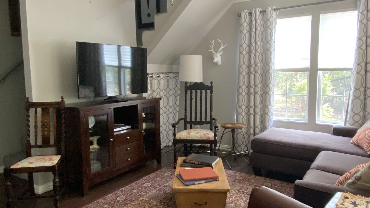 Photo of Livingroom in Crawford