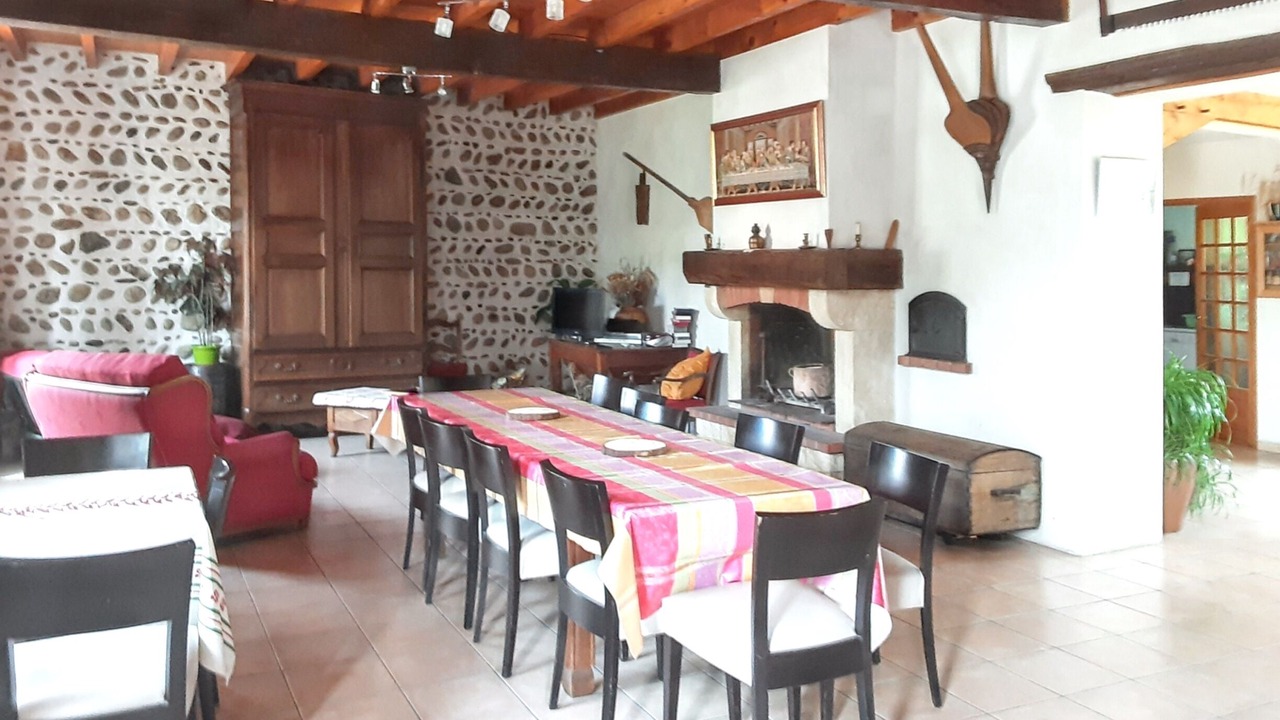 Photo of Livingroom in Bernac-Dessus