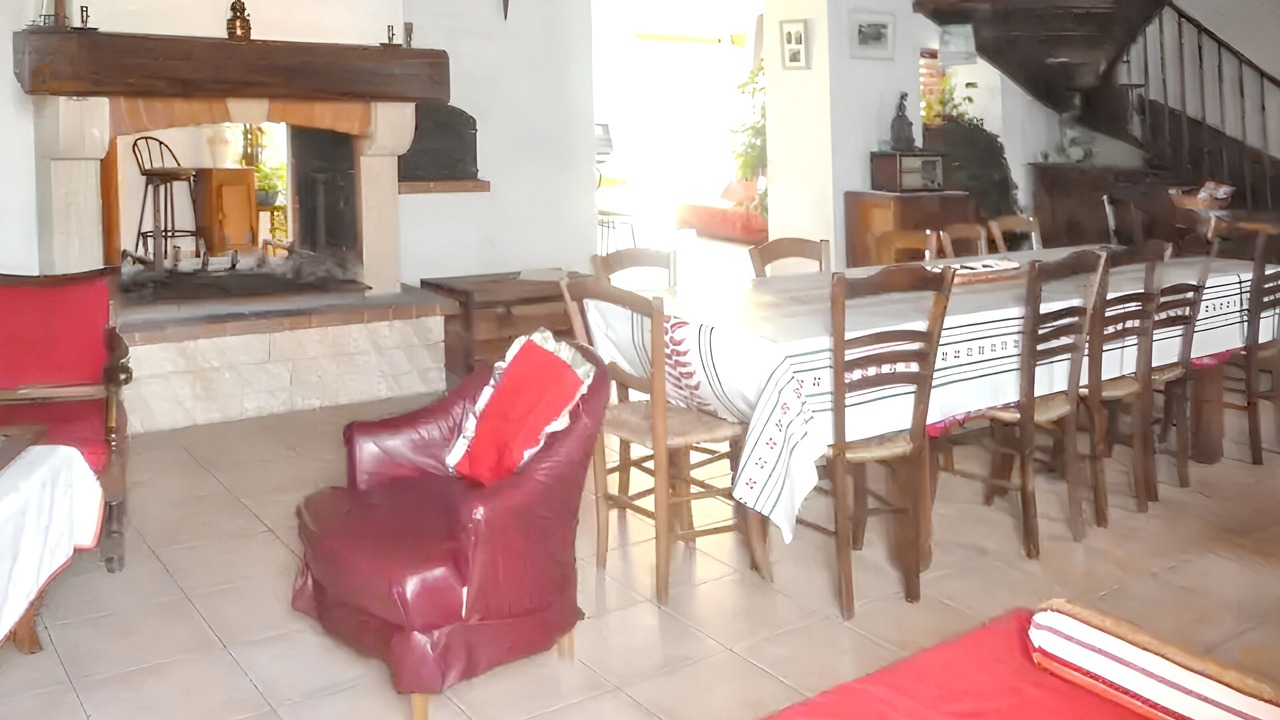 Photo of Livingroom in Bernac-Dessus