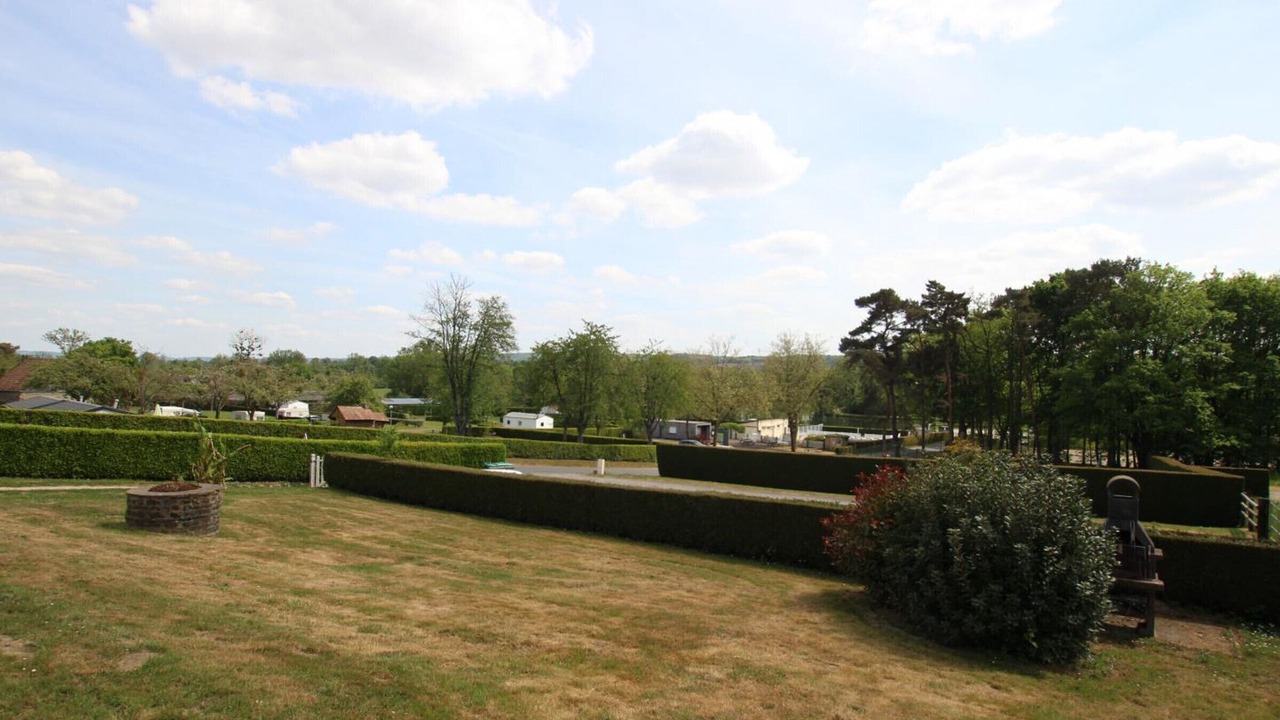 Photo of Outdoor in Brecey