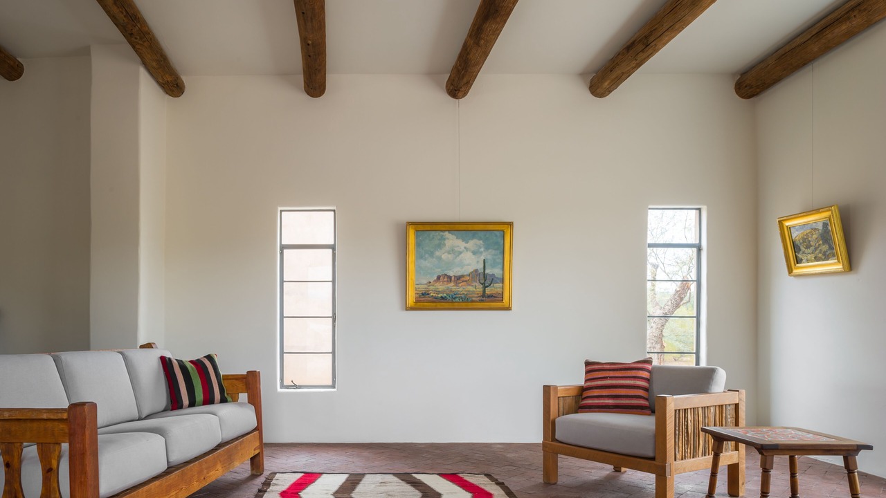 Photo of Livingroom in Old Fort Lowell