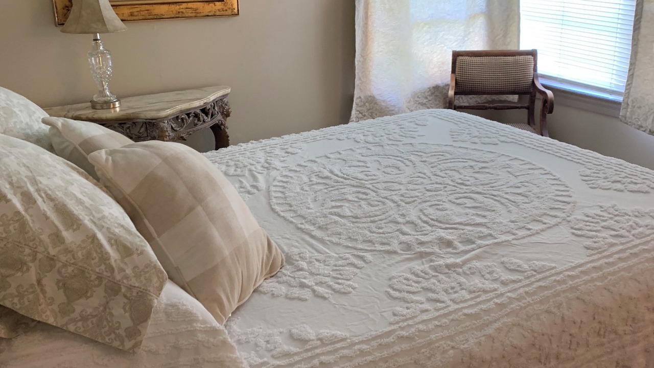 Photo of Bedroom in Lynn