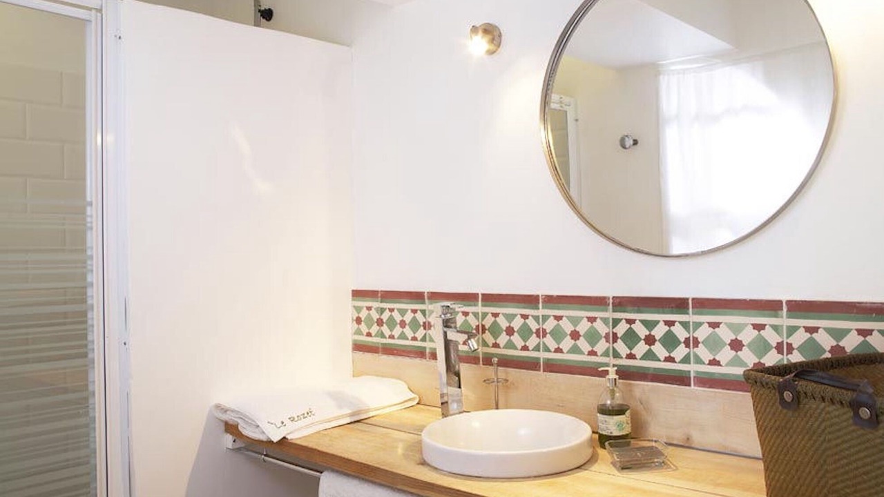 Photo of Bathroom in Vendat