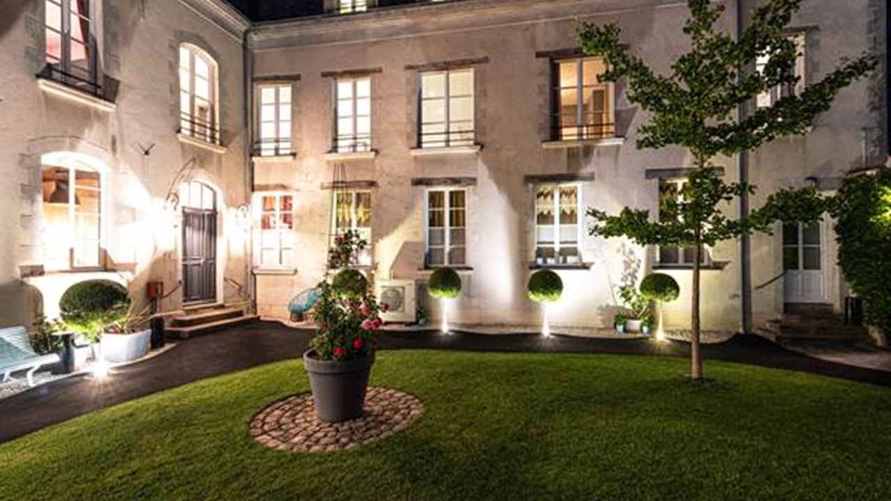 Photo of Others in Downtown Angers