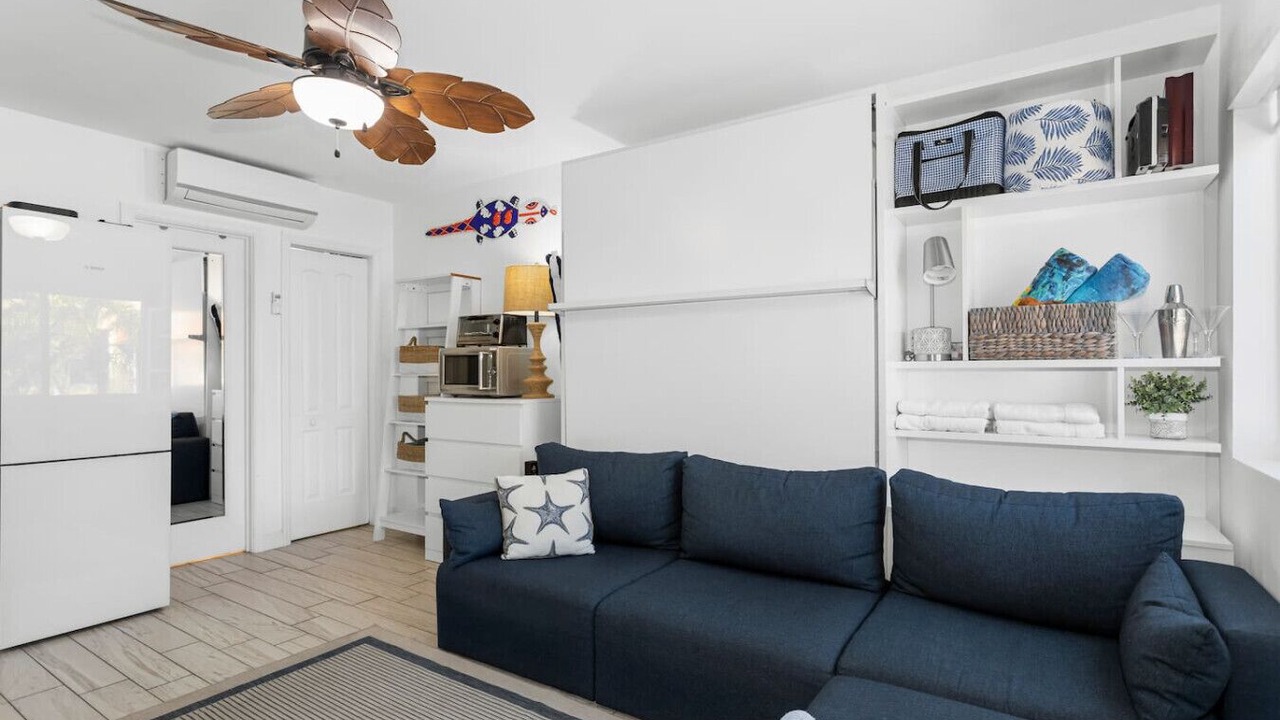 Photo of Livingroom in Hollywood