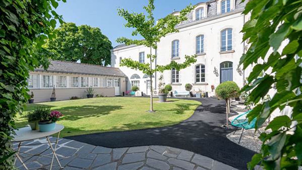 Photo of Others in Downtown Angers