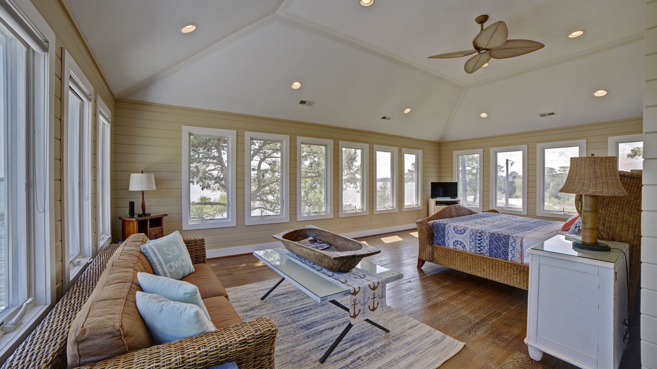 Photo of Livingroom in Schley