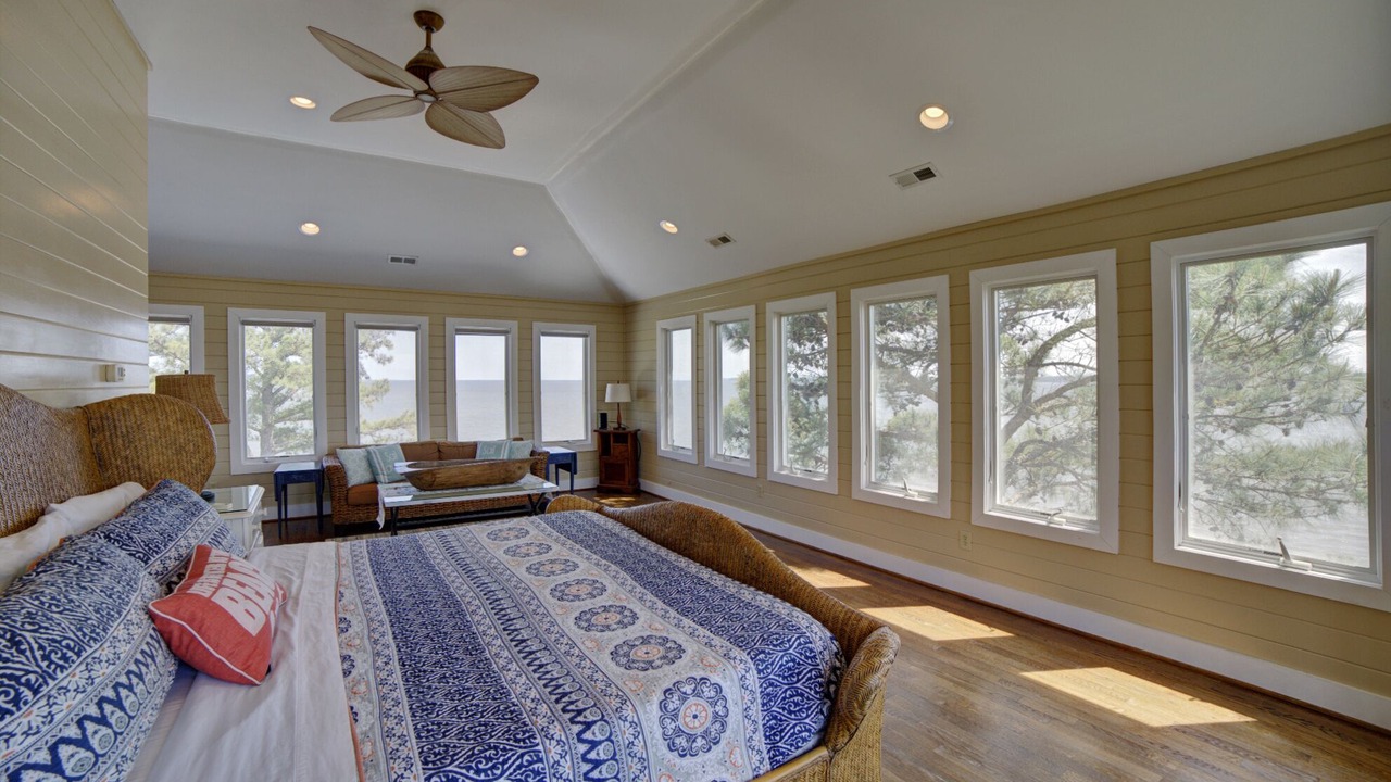 Photo of Bedroom in Schley
