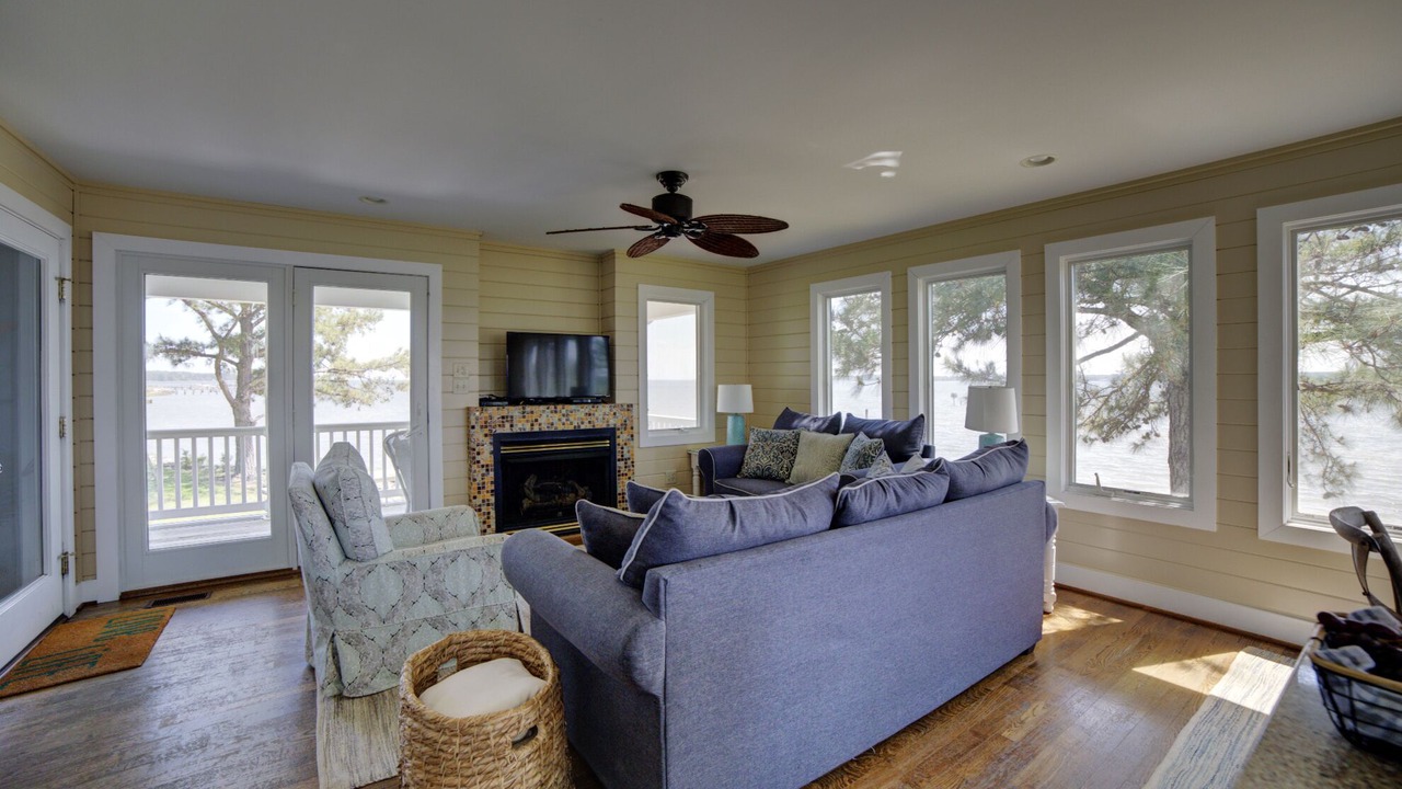 Photo of Livingroom in Schley