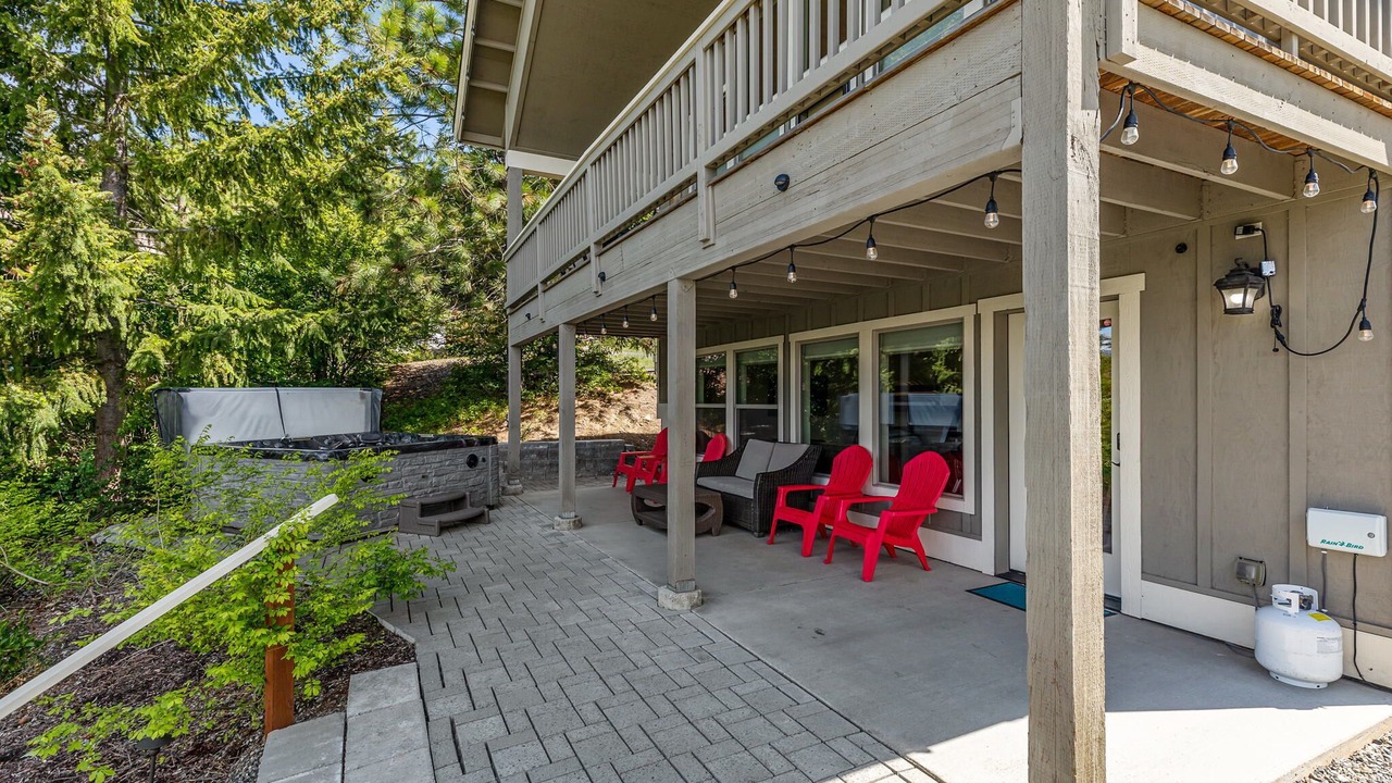 Photo of Others in Ronald