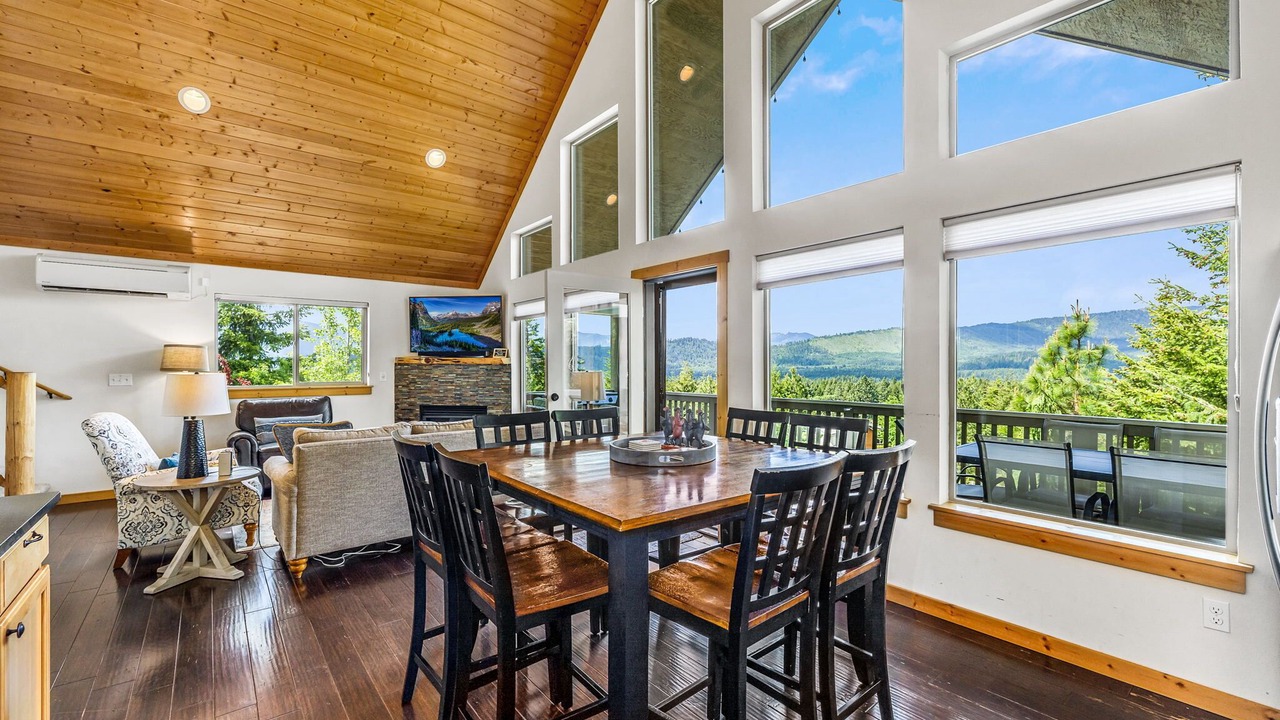 Photo of Others in Ronald