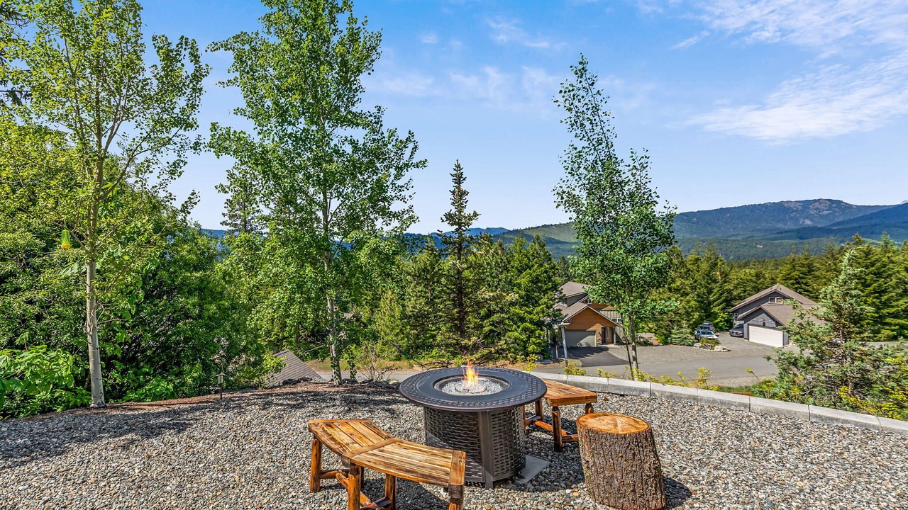 Photo of Others in Ronald