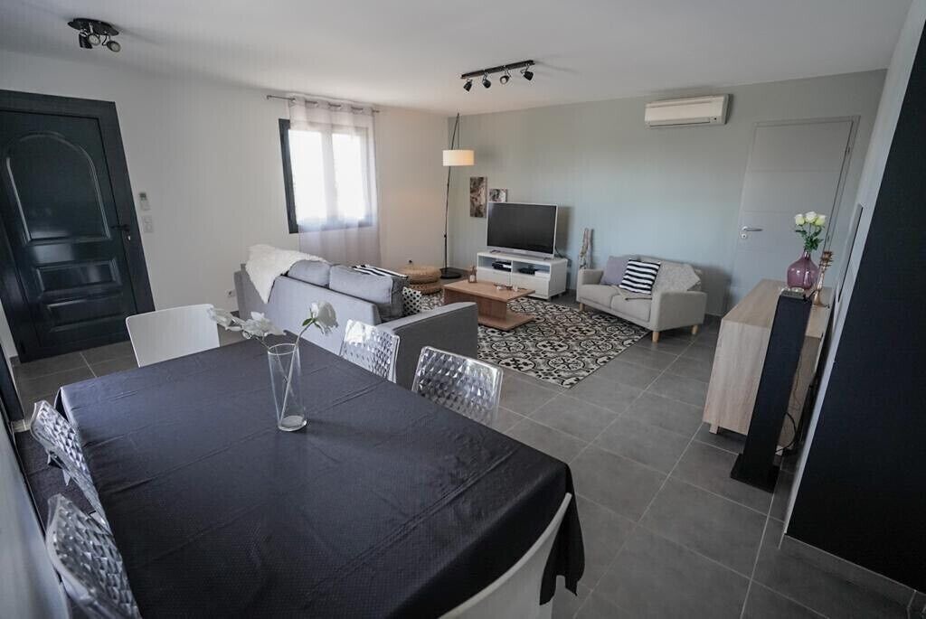 Photo of Livingroom in Aleria