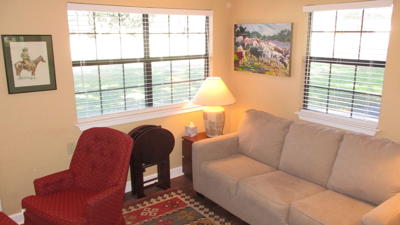 Photo of Livingroom in San Leanna