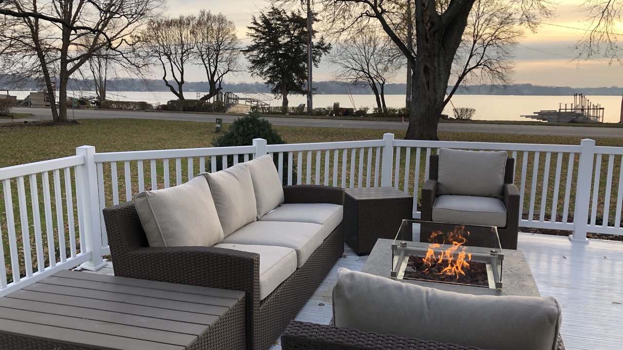 Photo of Patio Balcony in Powers Lake