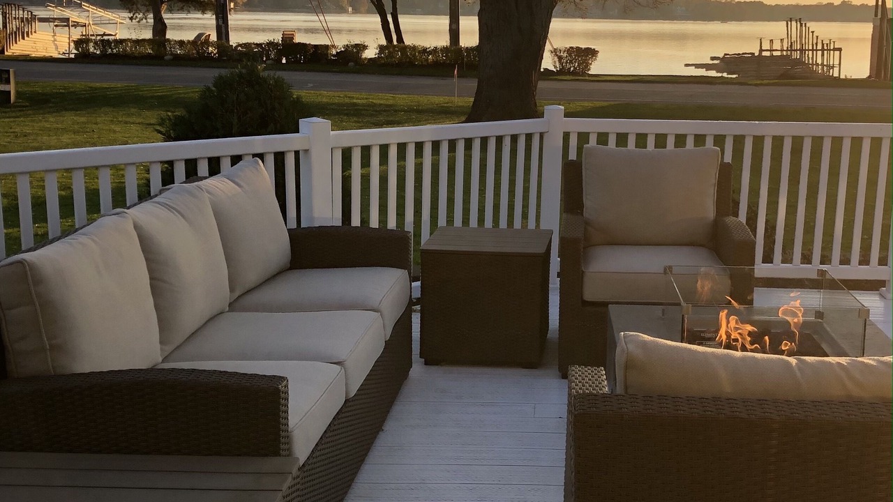 Photo of Patio Balcony in Powers Lake