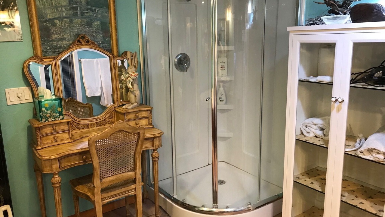 Photo of Bathroom in Port Angeles