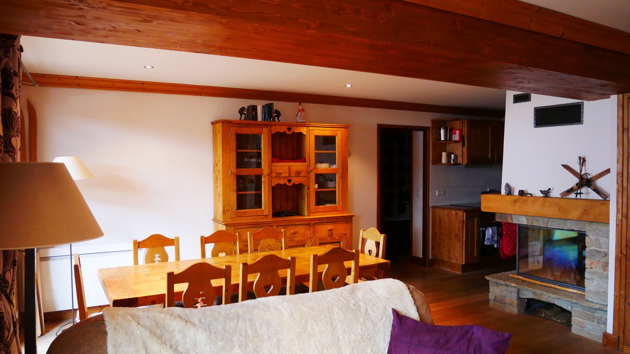 Photo of Livingroom in Meribel Centre