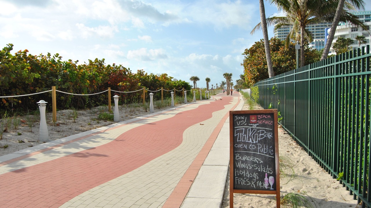 Photo of Others in Mid Beach