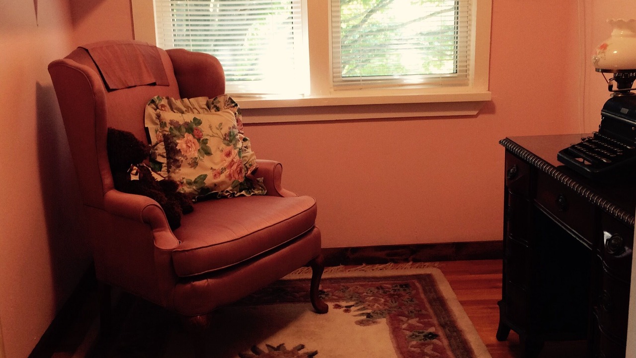 Photo of Bedroom in Gap Mills