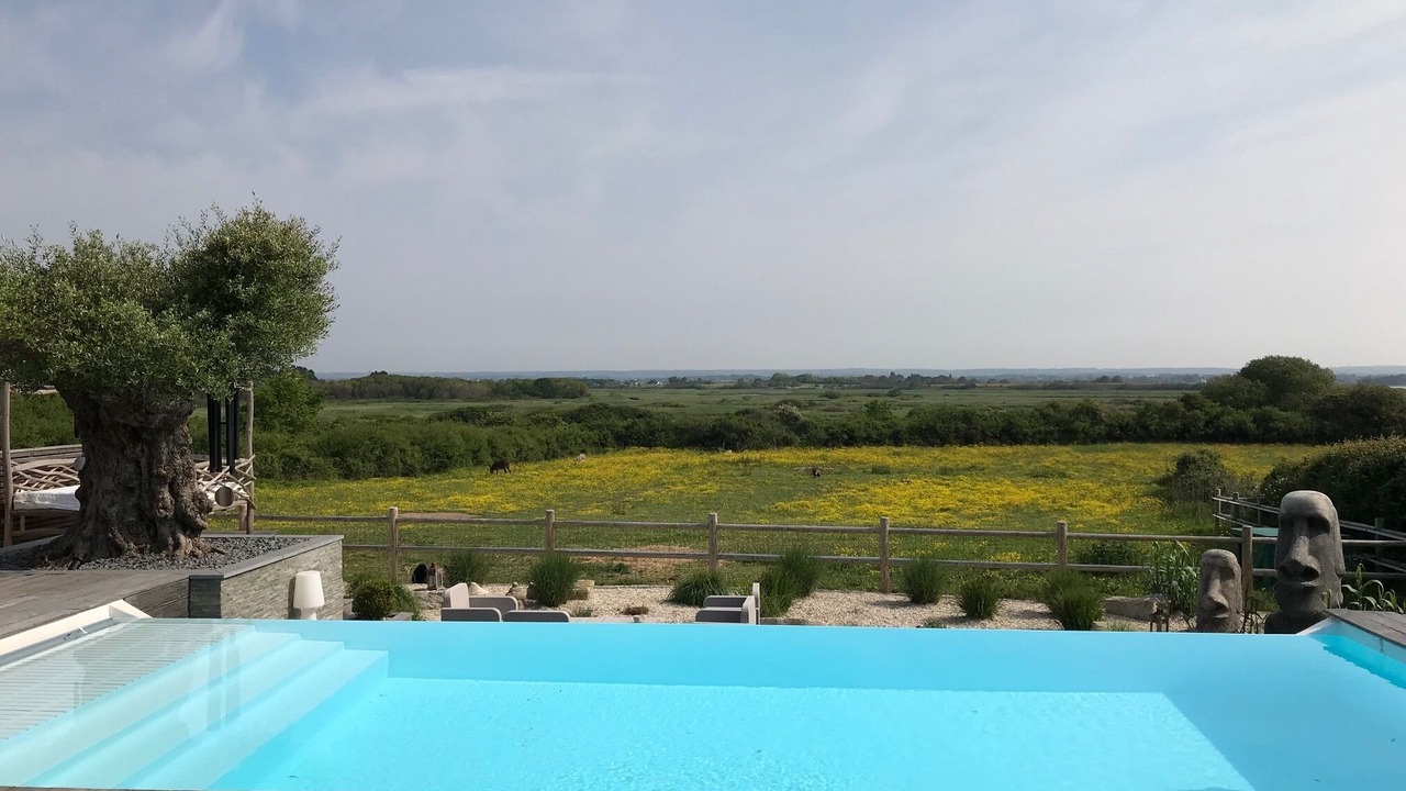 Photo of Outdoor in Sene