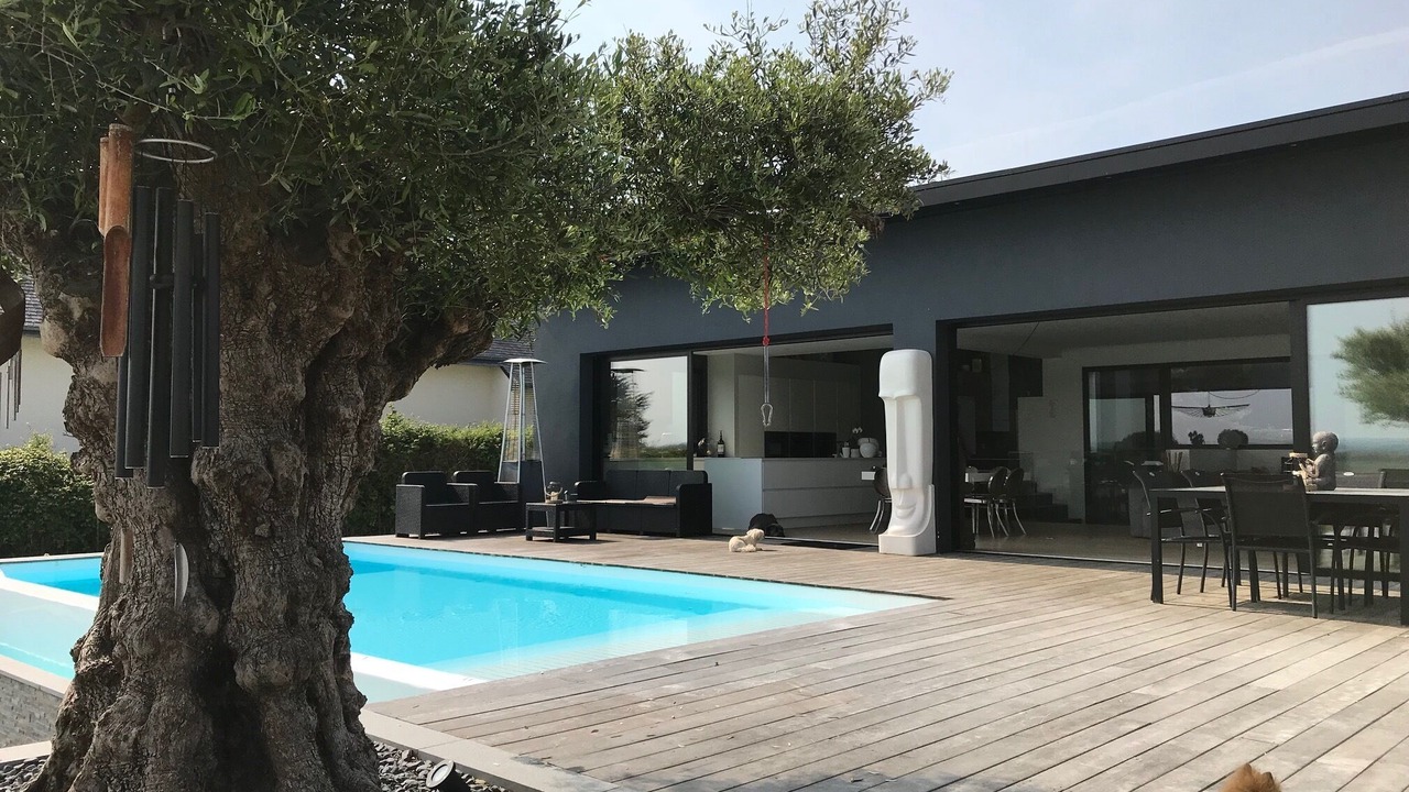 Photo of Outdoor in Sene