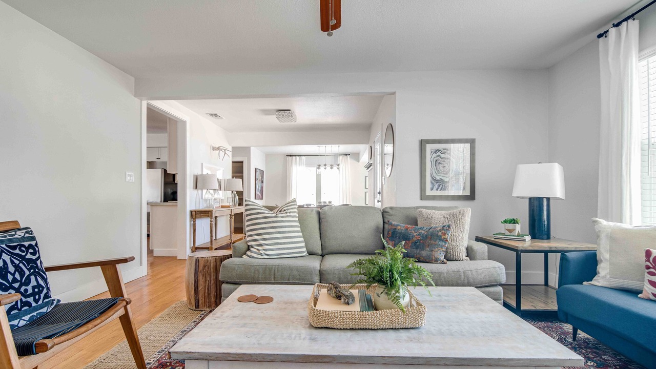 Photo of Livingroom in Fredericksburg