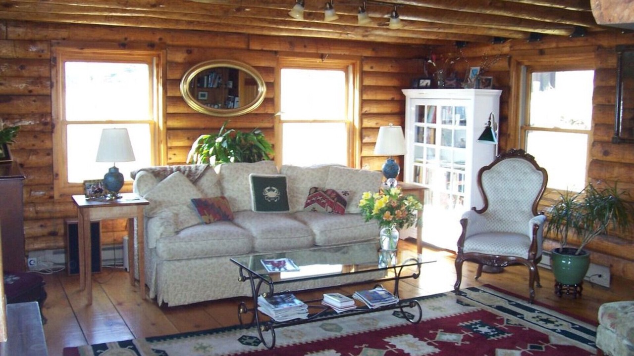 Photo of Livingroom in Cooperstown