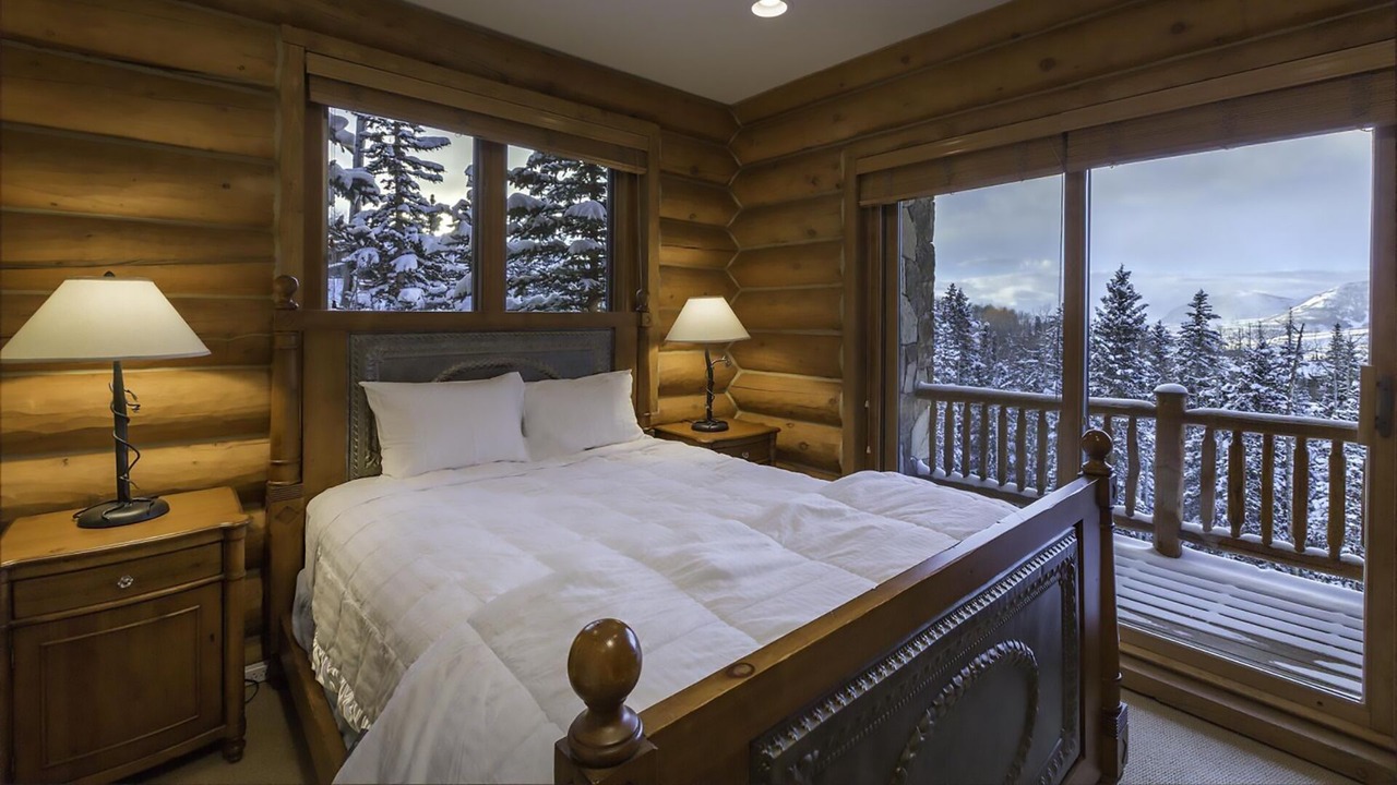 Photo of Bedroom in Mountain Village