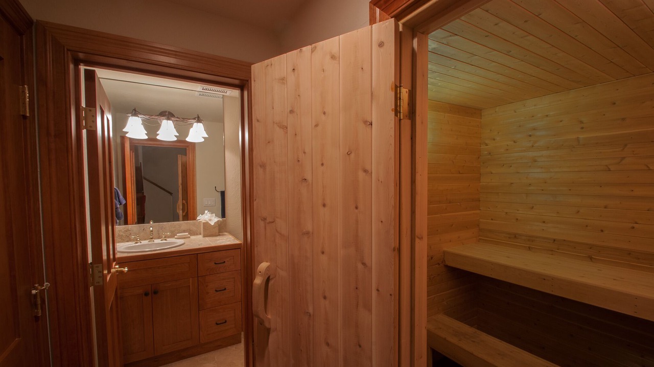 Photo of Bathroom in Mountain Village