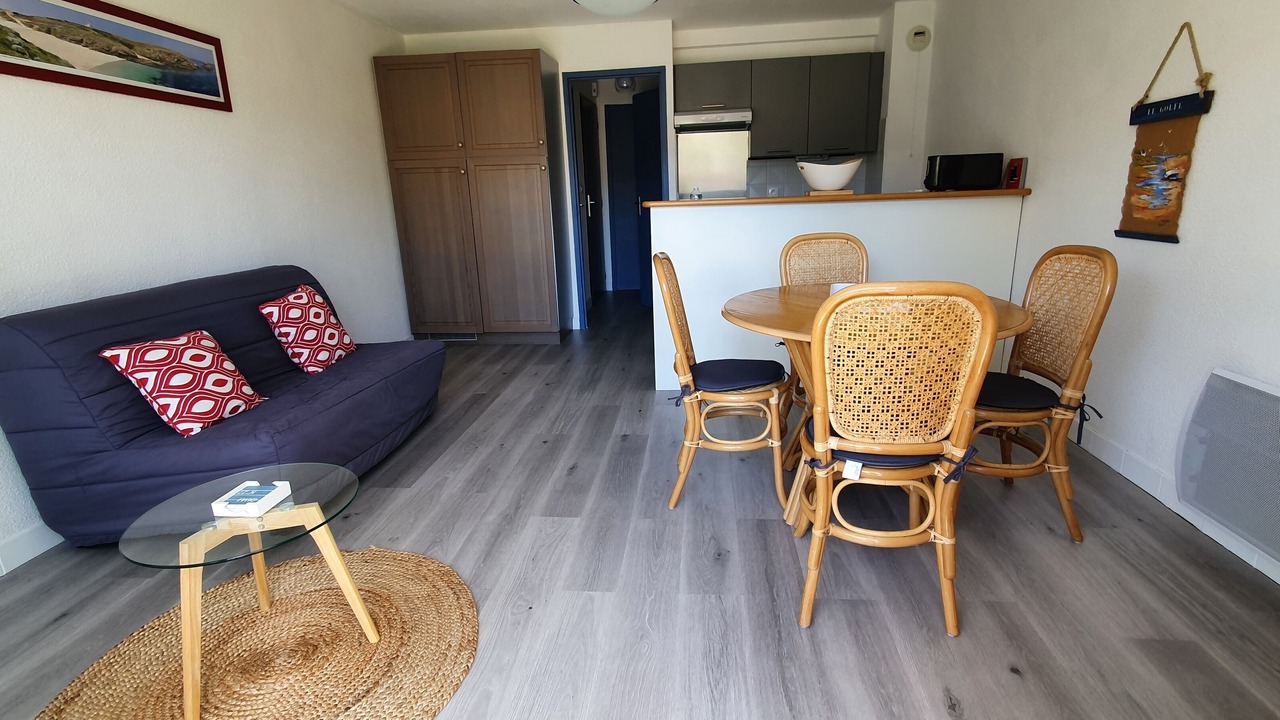 Photo of Livingroom in Arzon