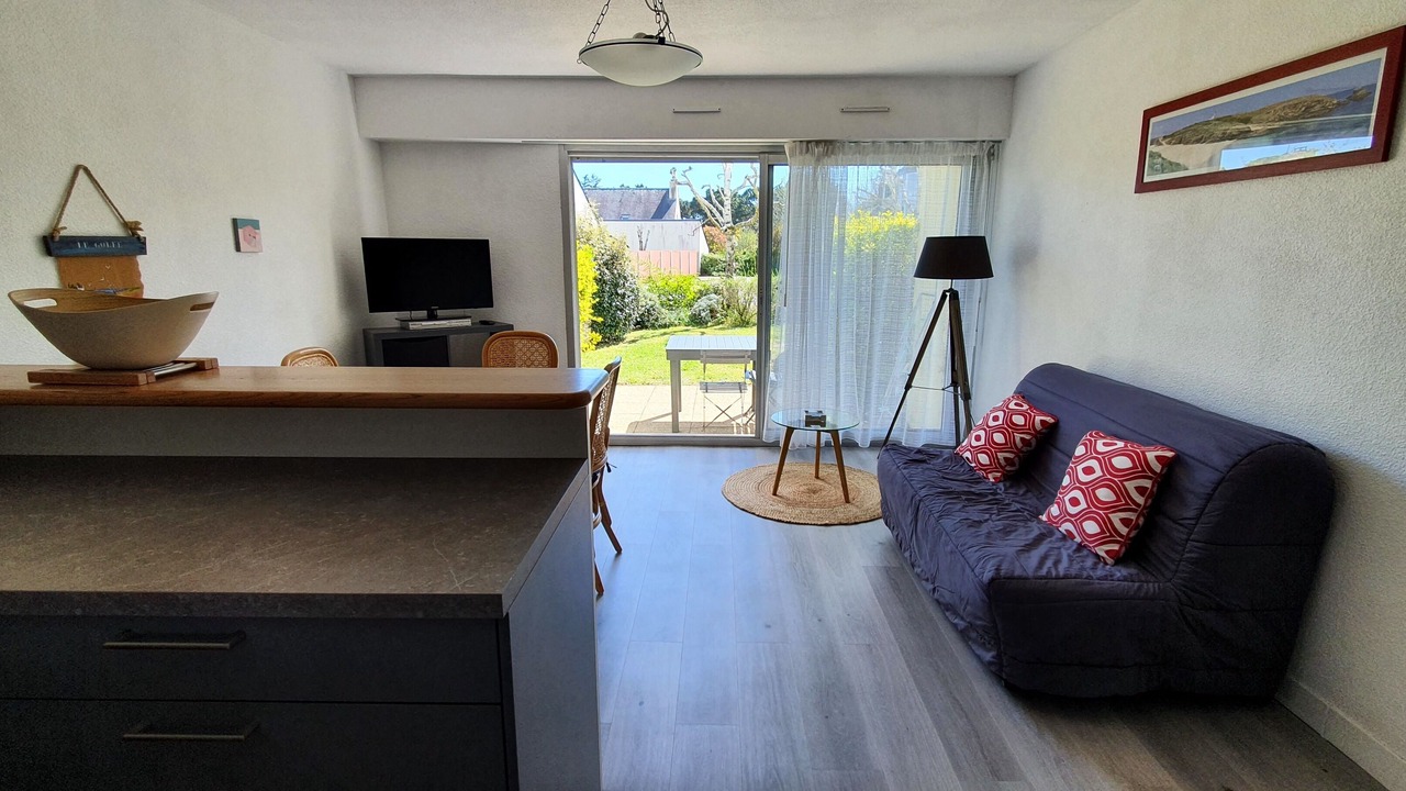 Photo of Livingroom in Arzon