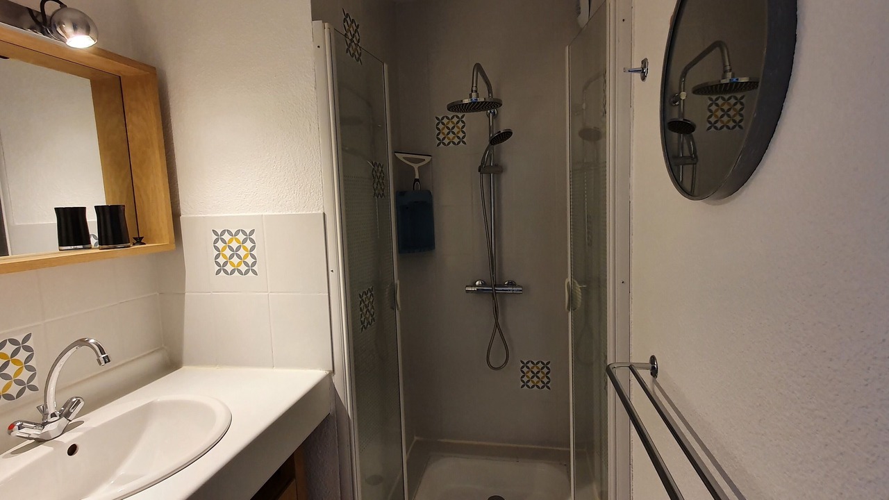 Photo of Bathroom in Arzon