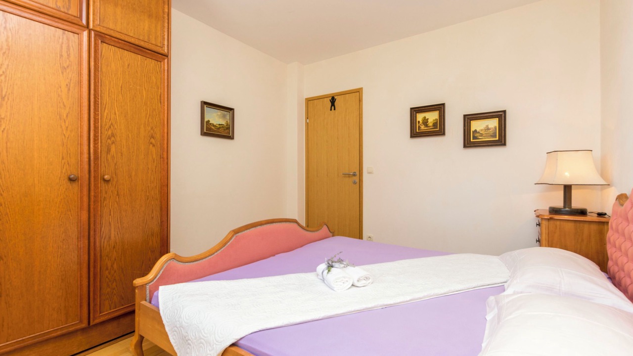 Photo of Bedroom in Borak