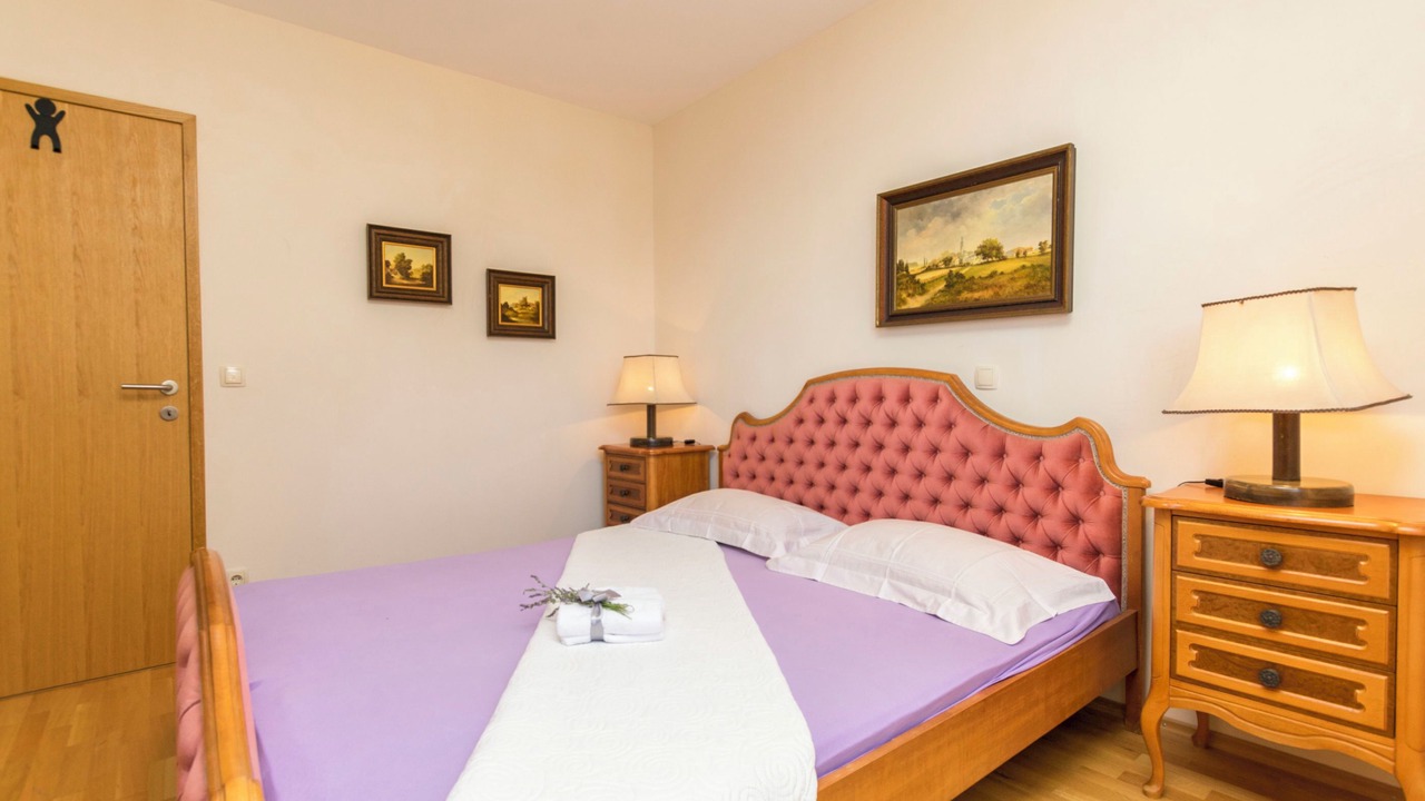 Photo of Bedroom in Borak