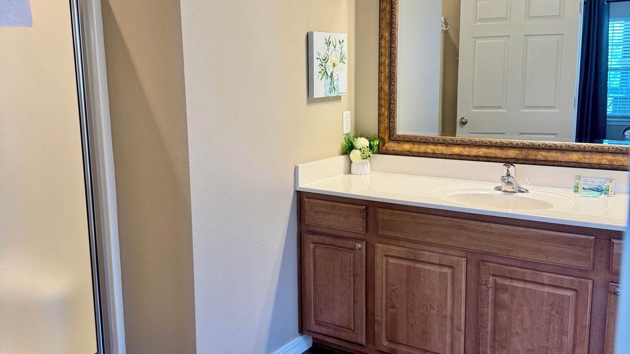 Photo of Bathroom in Hollister