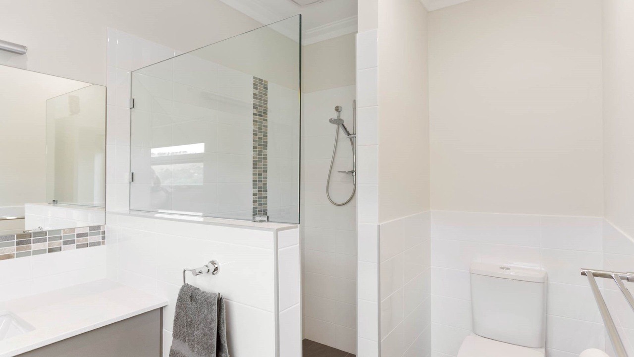 Photo of Bathroom in Carrickalinga