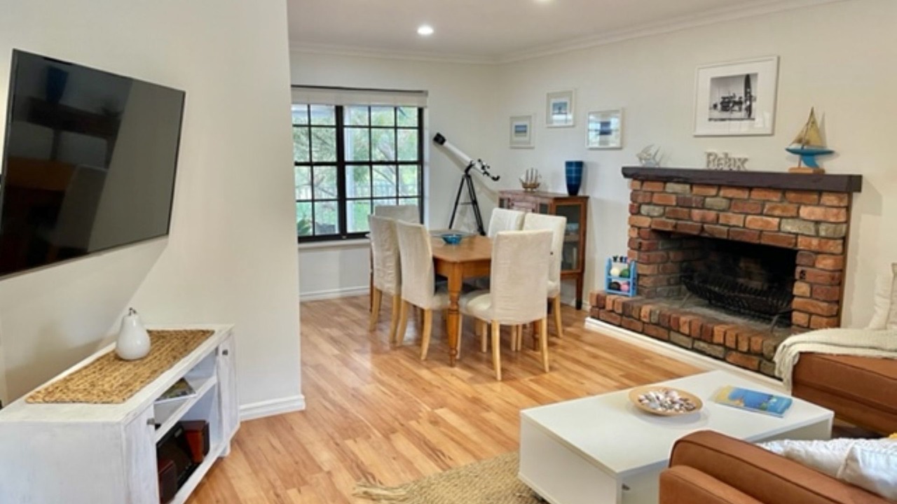 Photo of Livingroom in Normanville