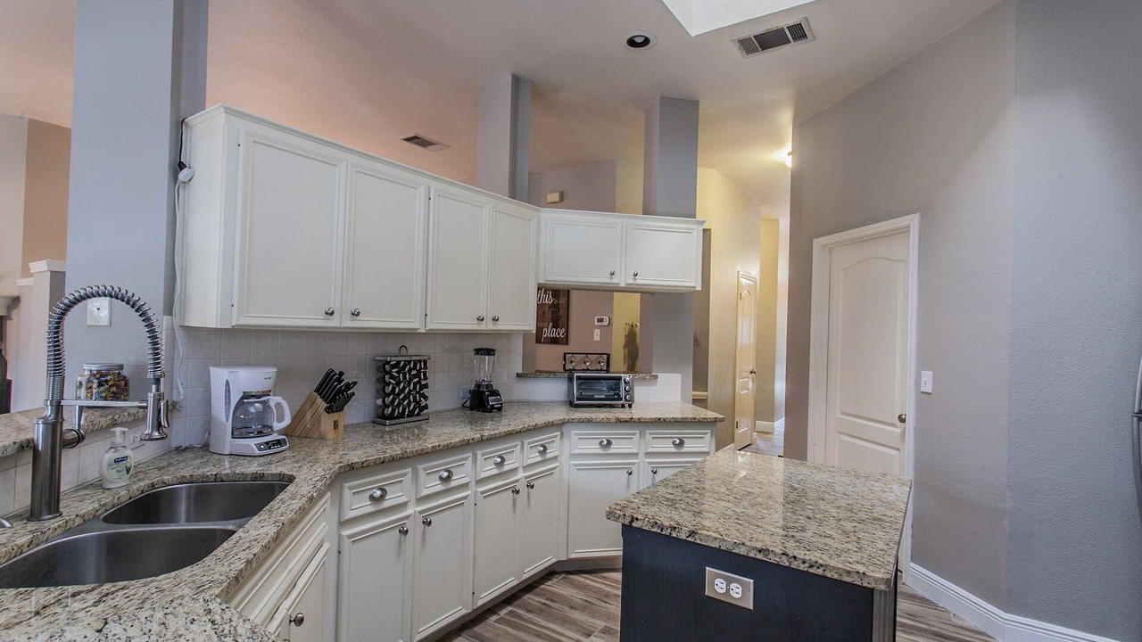 Photo of Kitchen in North Buttercup Creek