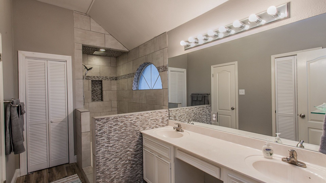 Photo of Bathroom in North Buttercup Creek