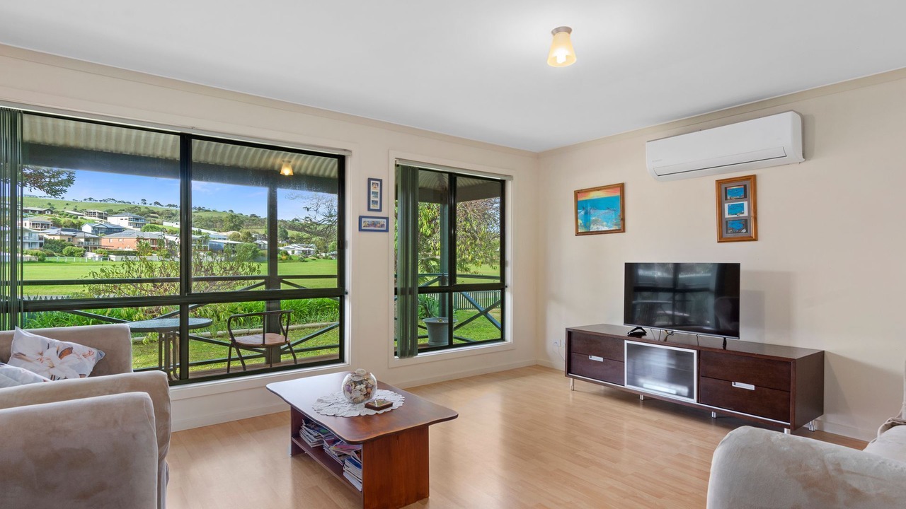 Photo of Livingroom in Carrickalinga