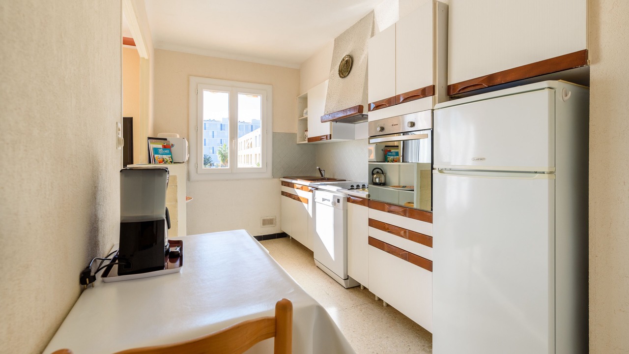 Photo of Kitchen in Le Grau-Du-Roi