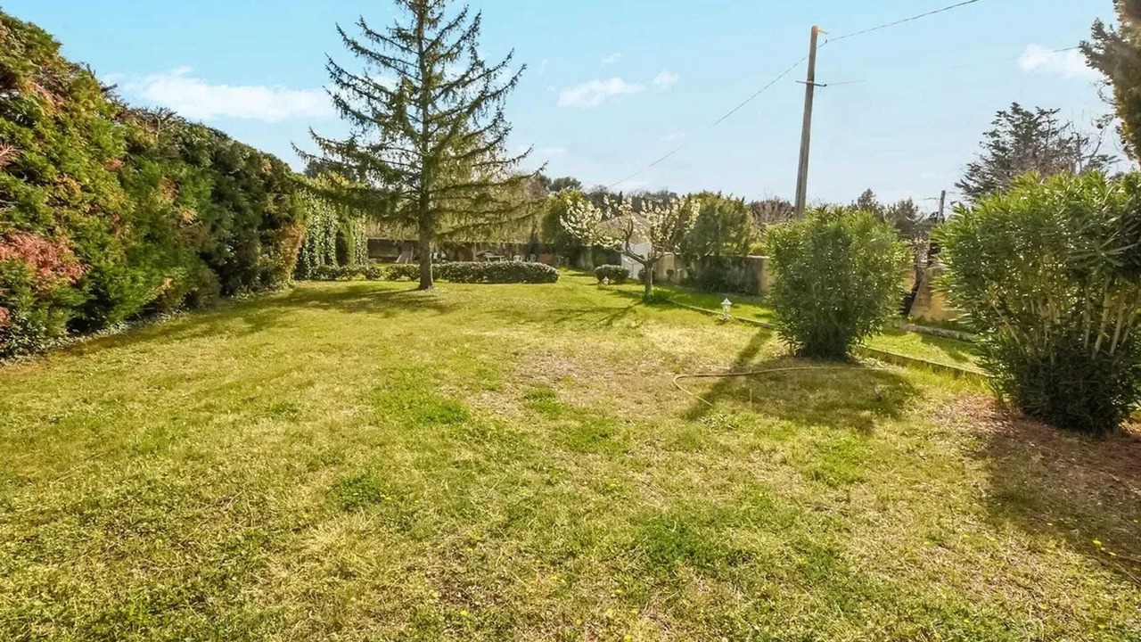 Photo of Outdoor in Loriol-du-Comtat