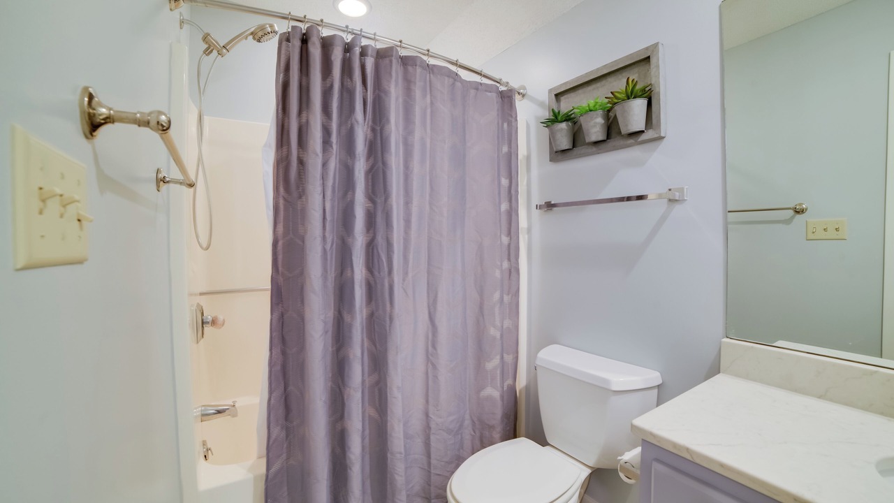 Photo of Bathroom in Roseland