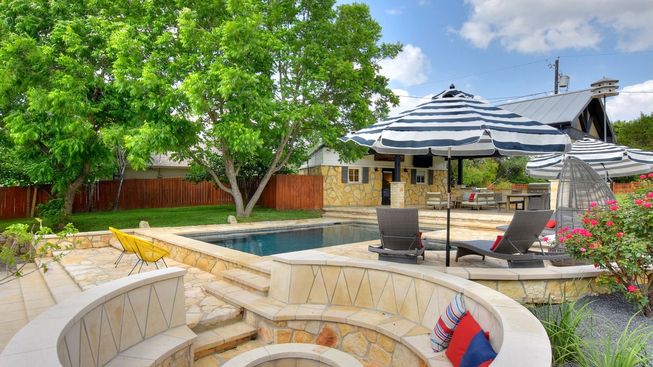 Photo of Outdoor in Rocky Ridge