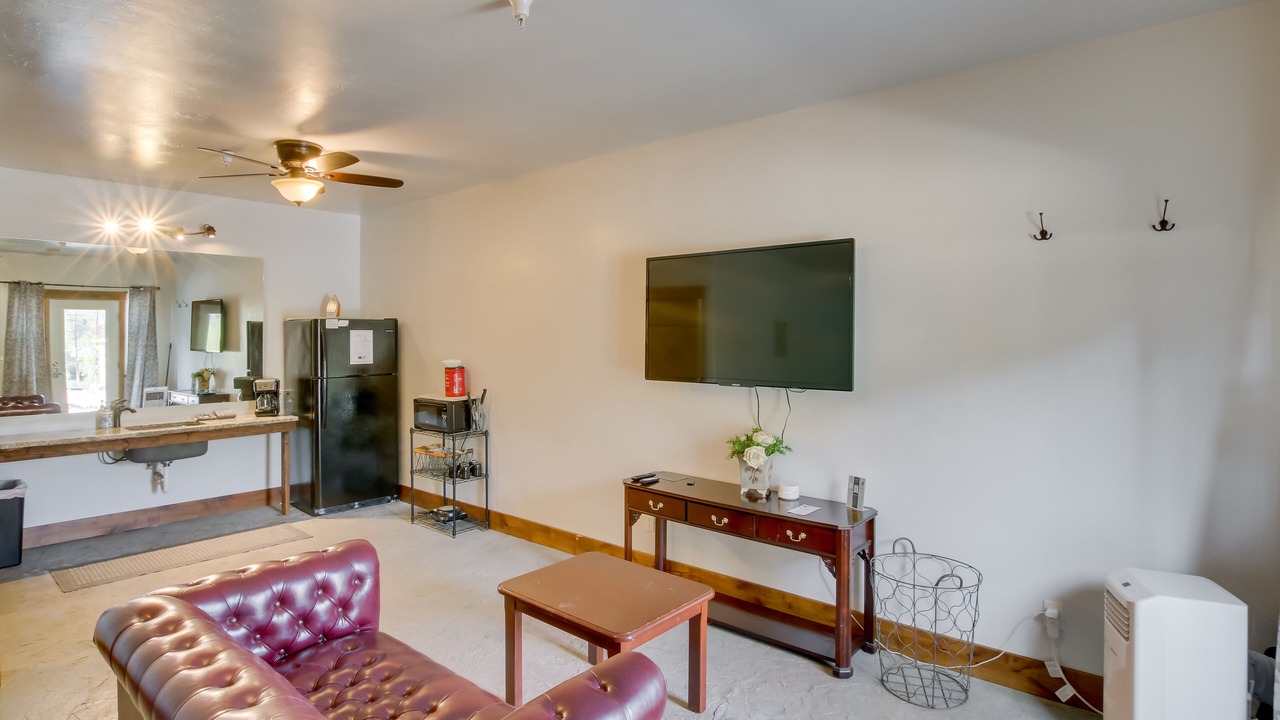 Photo of Livingroom in Lava Hot Springs